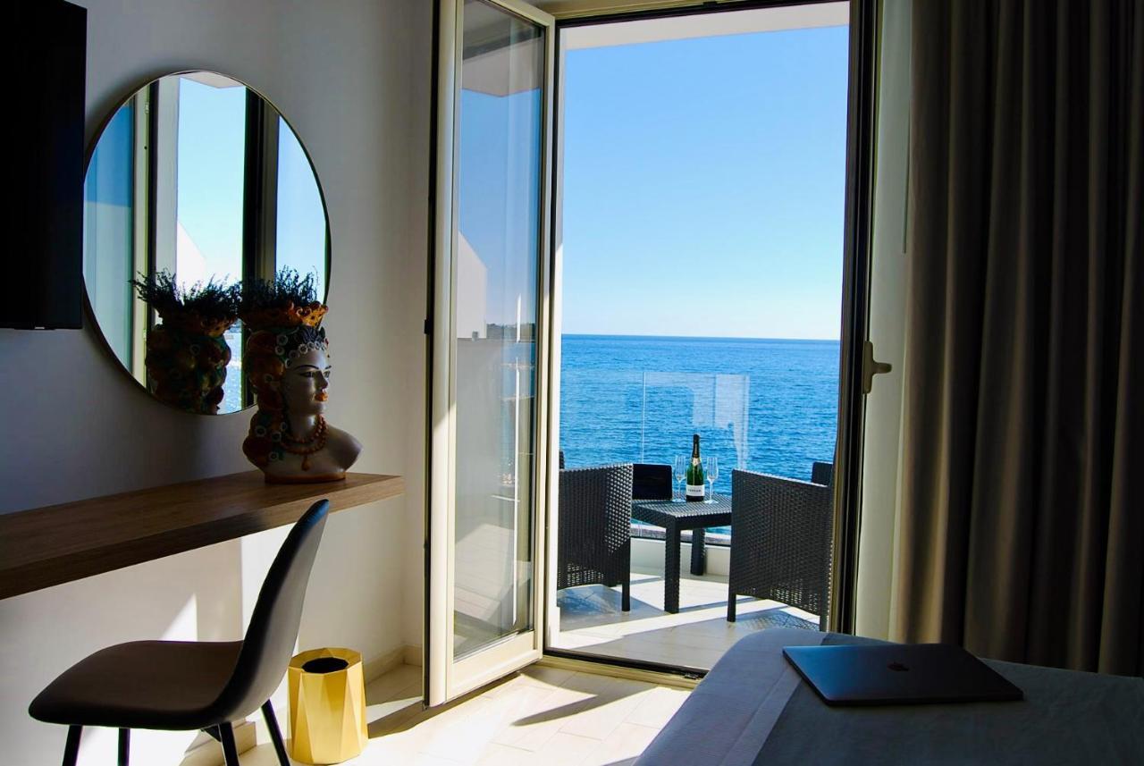 Naxos Marina Bay Bed & Breakfast Giardini Naxos Exterior photo
